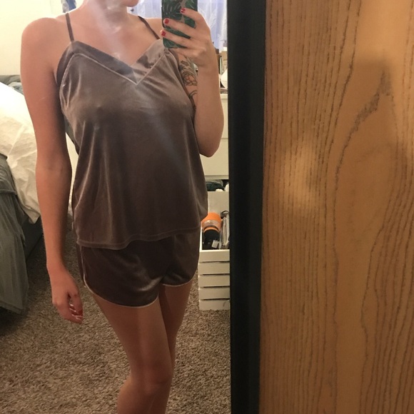 Velvet tank top - Picture 2 of 2